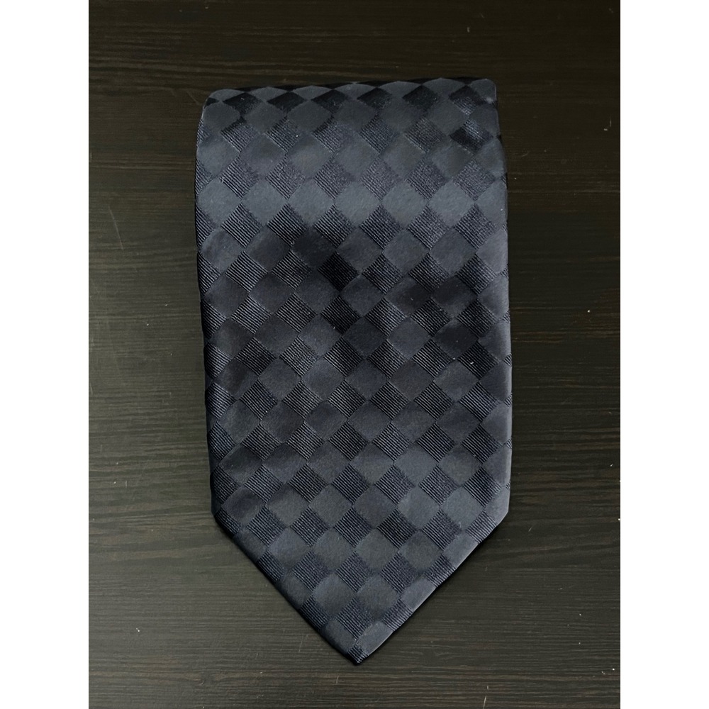 Hugo Boss Mens Navy Blue Checkered Silk Tie Made in Italy Geometric Jacquard